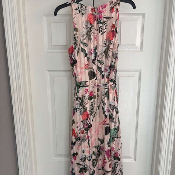 Light Pink Floral Banana Republic Dress size 6 - Picture 3 of 3